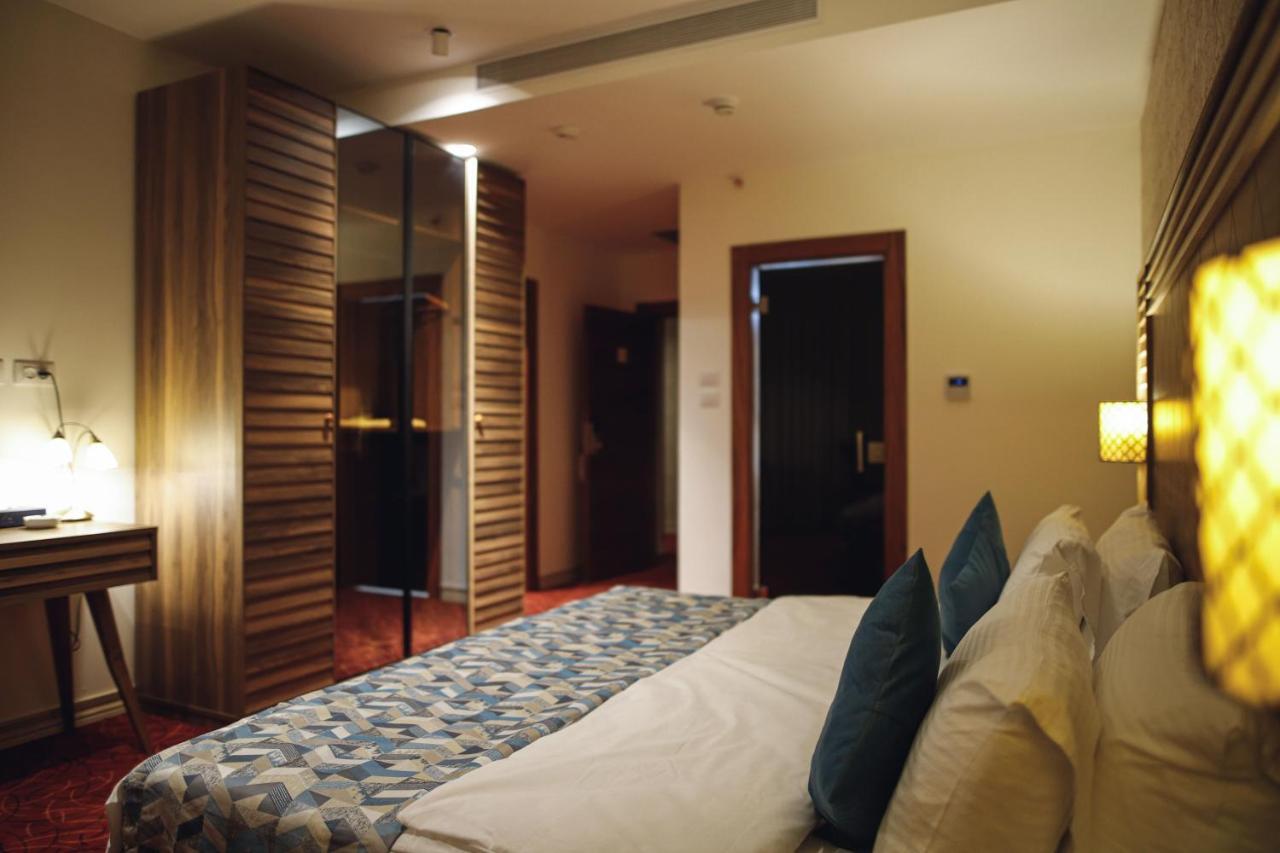 Yaldiz Palace Hotel Наблус Екстериор снимка