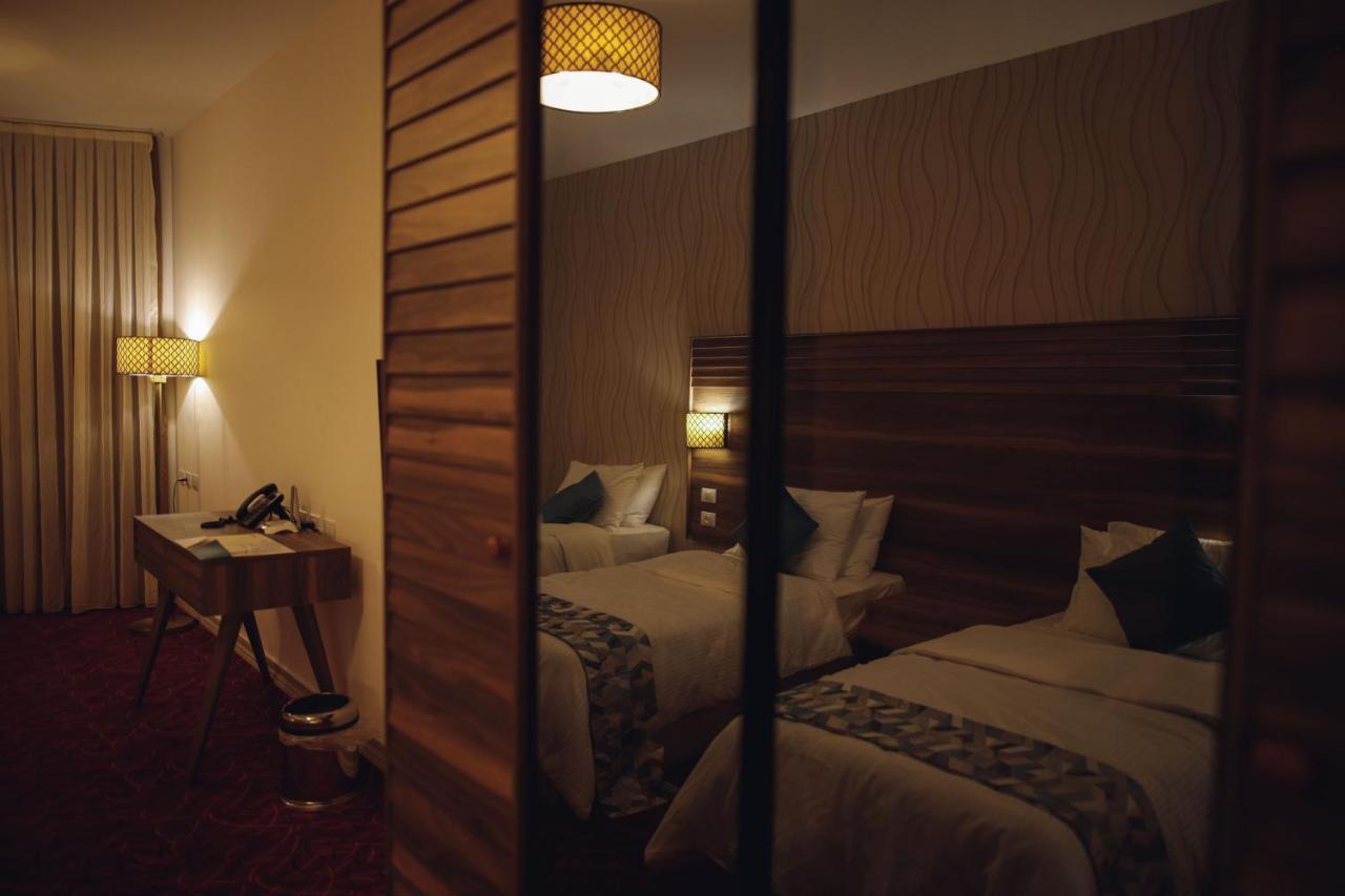 Yaldiz Palace Hotel Наблус Екстериор снимка
